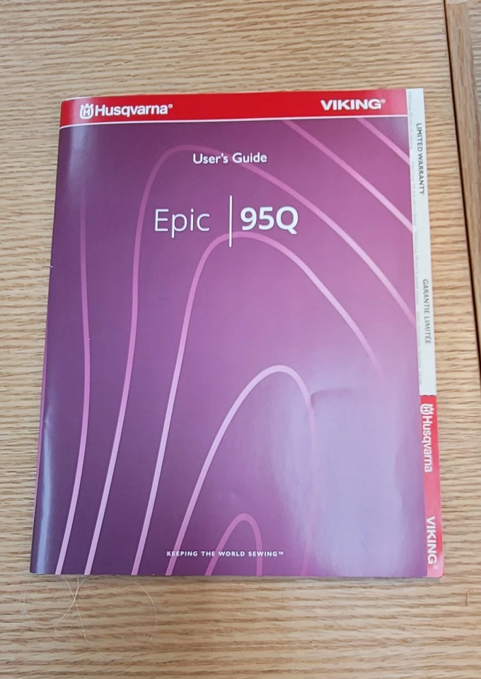 Máquina de coser Husqvarna Viking Epic 95Q - Modelo de piso nuevo/antiguo - 12 horas de costura Foto 3 de 4