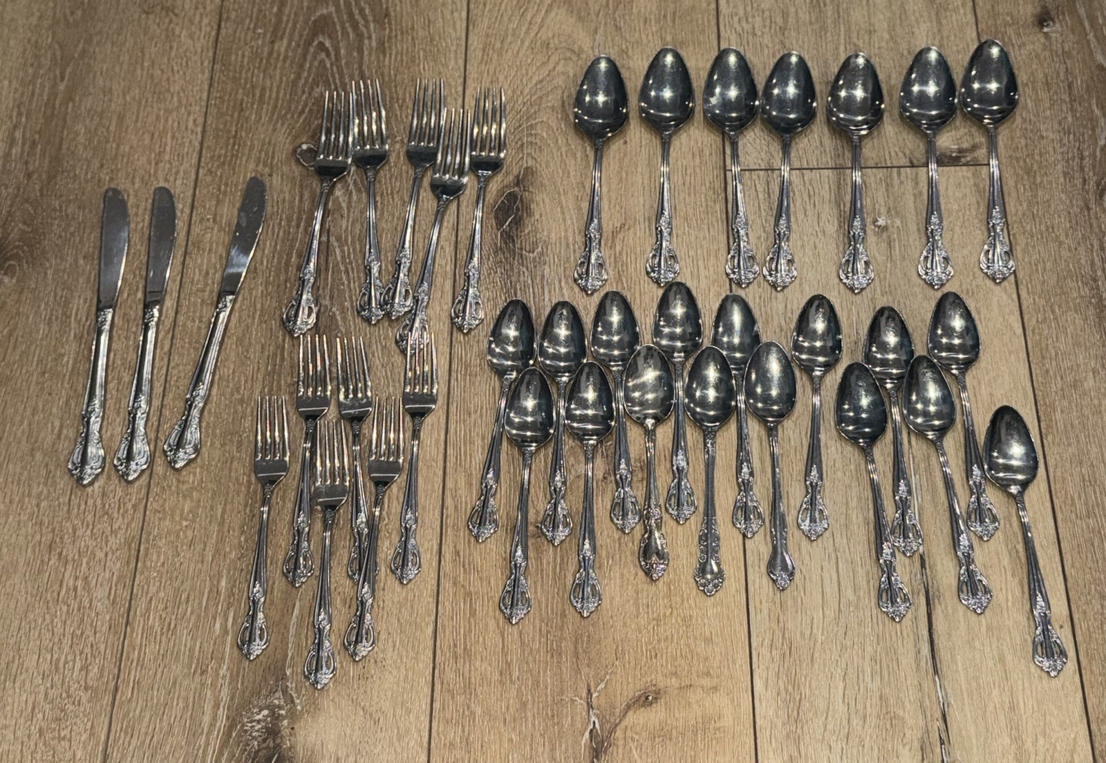 VTG Excel Japan Floral Pierced Handle Stainless Steel 37 Pc Tablewear Silverware