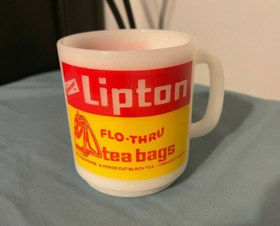 Vintage Brisk LIPTON FLO-THRU TEA BAGS 3.5'' - 8 Ounce - Glass Bake MUG/CUP - XPO