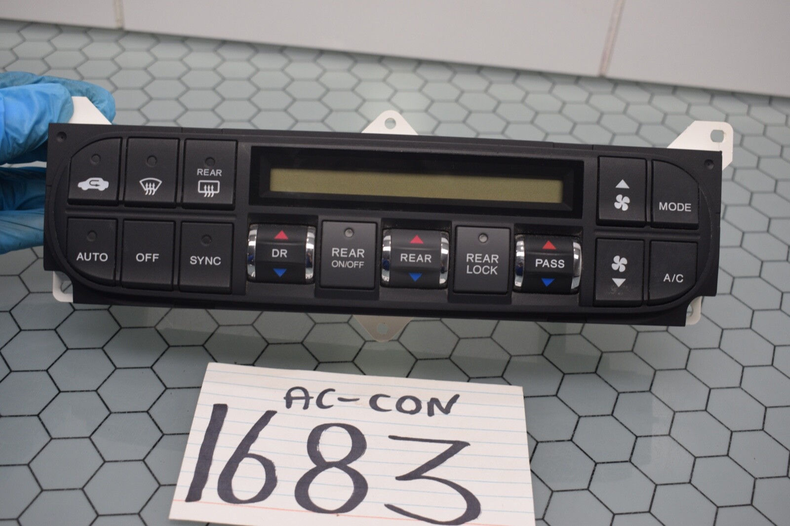 05 06 07 08 09 10 Honda Odyssey AC and Heater Control Used Stock #1683-AC