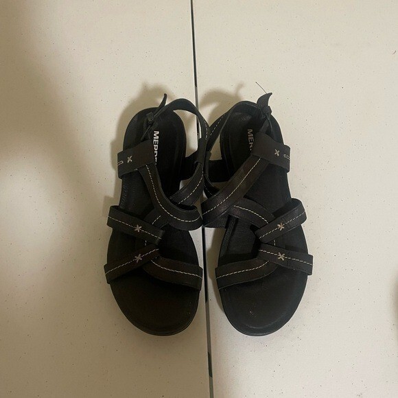 Sandalo nero Merrell taglia 6