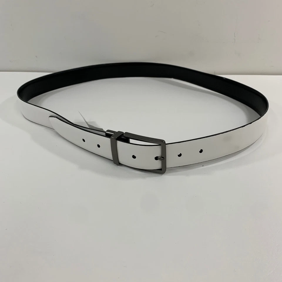 Cinturón de vestir reversible Alfani 42 para hombre blanco y negro talla 42 MANCHA Foto 2 de 4