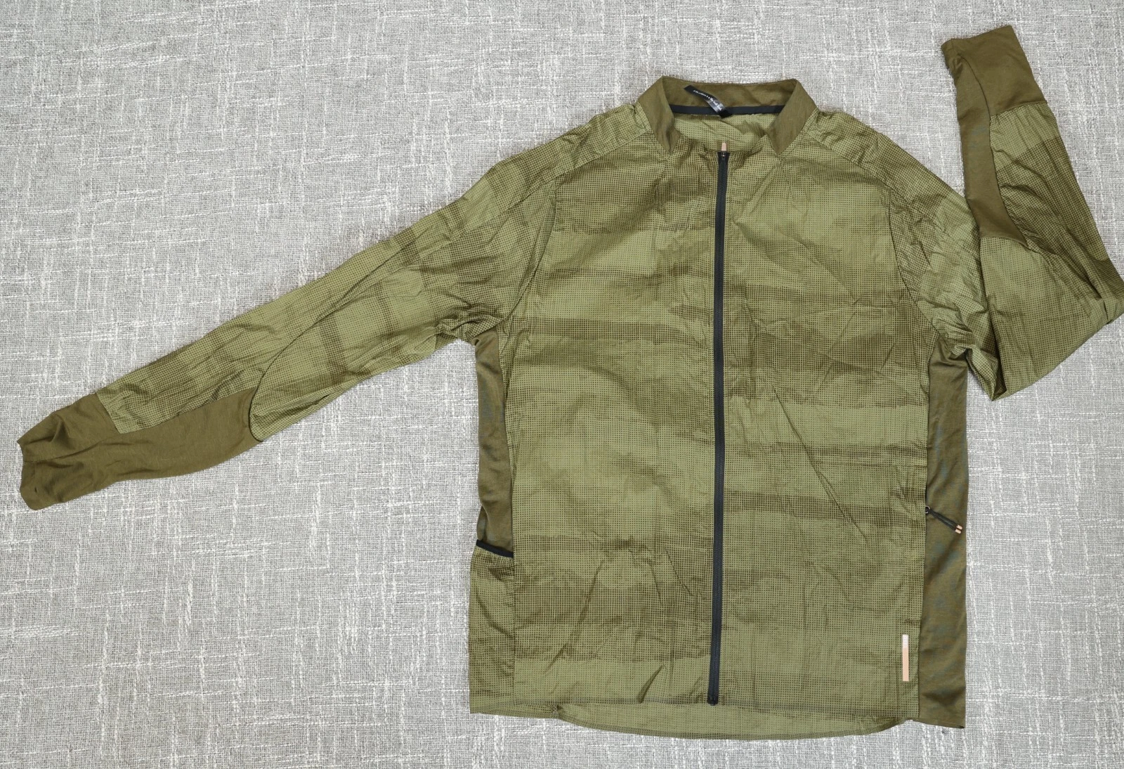 REI Windbreaker Jacket Mens XS Real size is Large