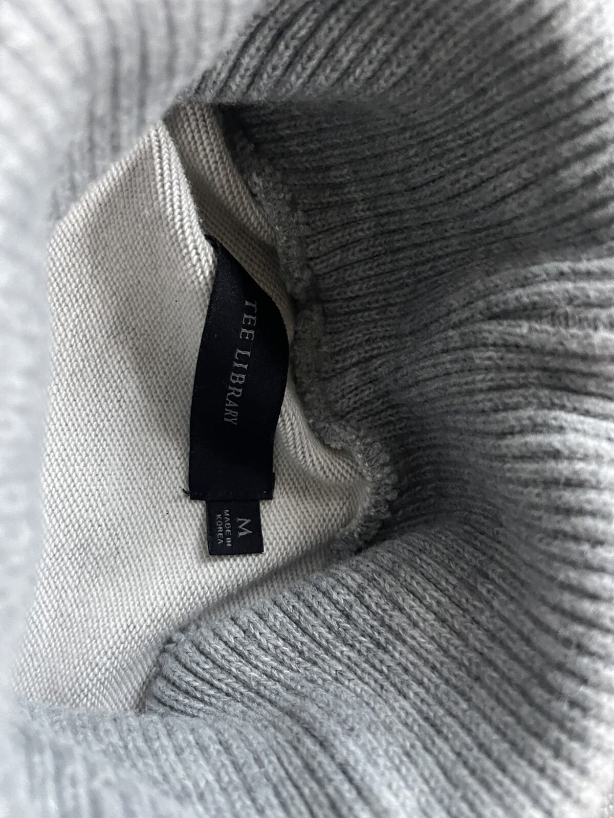 TEE LIBRARY RESEARCH AND DEVELOPMENT ROLL NECK SW… - image 4