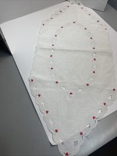 Christmas Table Runner Oval White Holly, red embroidered Berries 34 x14.5"