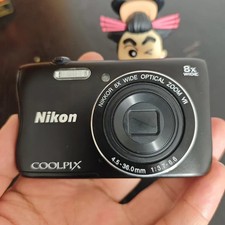Nikon COOLPIX S3700 Black 20.1MP 8x Compact Digital Camera English