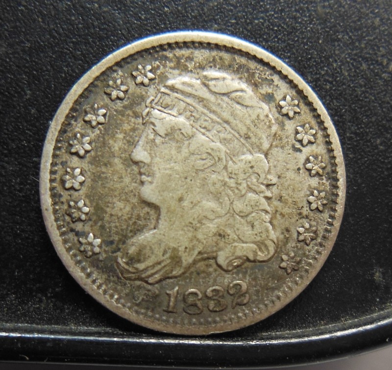 1832 HALF DIME, NICE COIN.