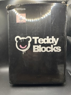 Teddy Blocks Pink Hearts Bear 3600PCS Building Block Set Sealed Interior