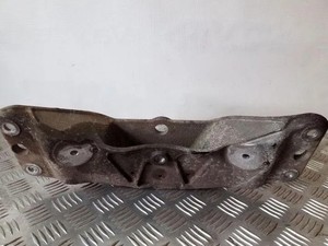 BMW 7 E65, E66, E67 Getriebehalter 6759680 3.00 Diesel 170kw 2008 25137573