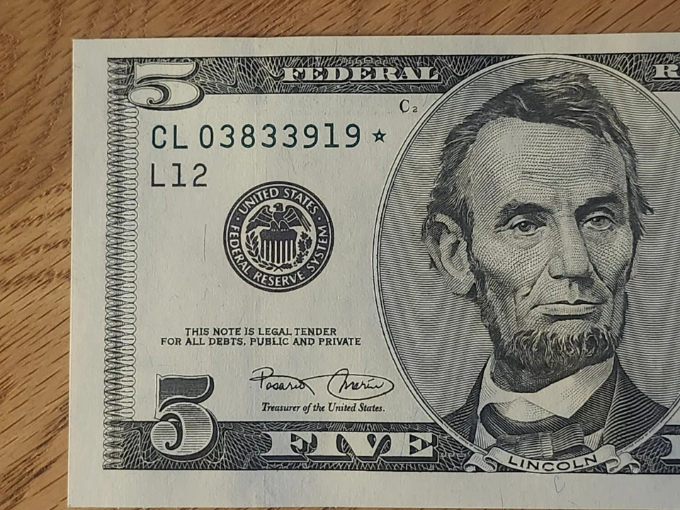 2001 $5 "STAR NOTE" UNC/GEM SAN FRANCISCO CL03833919* 3 OF 3 CONS SERIAL NUMBERS - Image 3 of 4