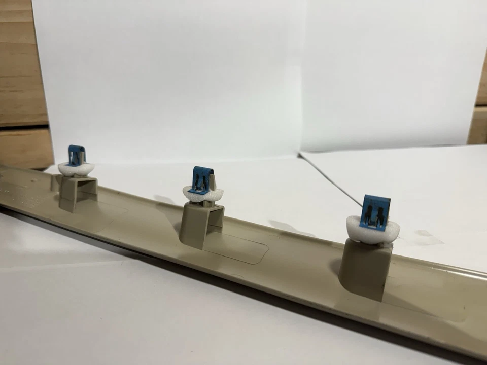 2011-2018 OEM VOLVO S60 V60 XC60 XC70 S80 PANEL INTERIOR DELANTERO DERECHO PLACA DE UMBRAL Foto 3 de 4