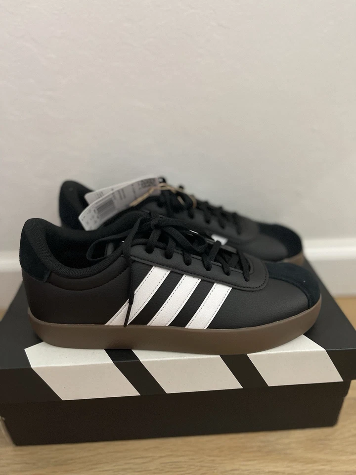 Adida’s VL COURT 3.0 Black Sneaker - Youth Sz 6 Women Sz 7 - Image 2 of 4