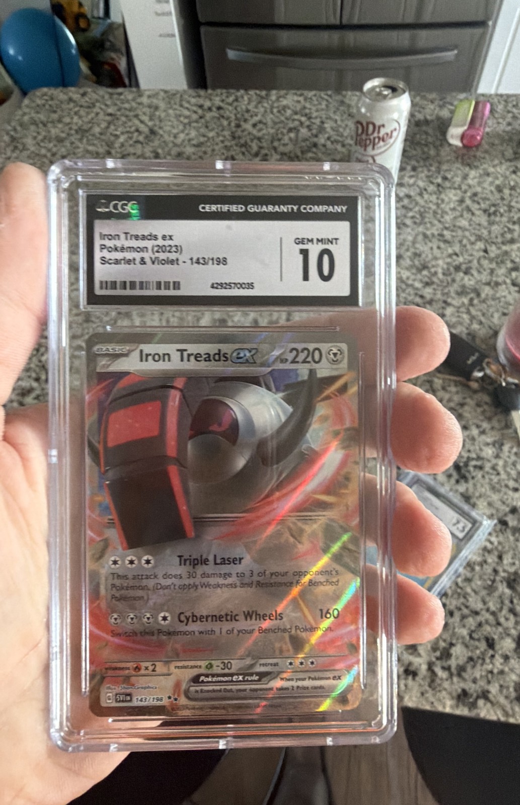 Iron Treads ex 143/198 SV01: Scarlet & Violet Base Set Holo