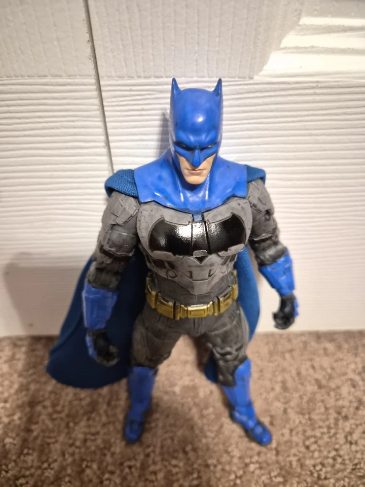 Creaciones personalizadas: McFarlane DC Multiverso Ben Affleck Batman The Flash Película Foto 3 de 4