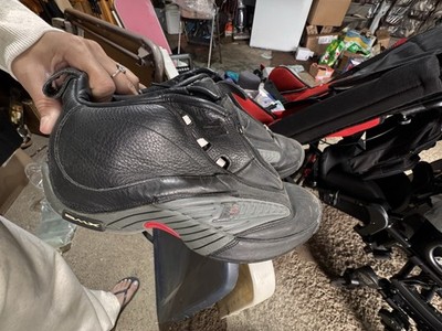 Reebok Iverson Answer 4 IV Men s Size 12 Black DMX Basketball Sneakers