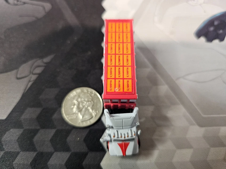 Micro Máquinas Agitar y Oler Semi Camión Mabels Chips de Chocolate Foto 4 de 4