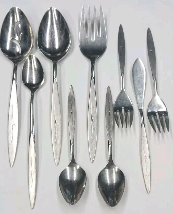 1881 Rogers Oneida Ltd. Fantasy Flatware Lot 9 Pc