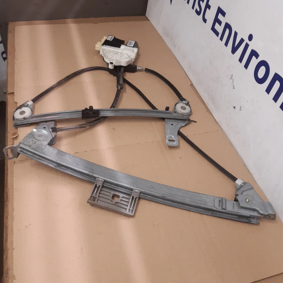 2006 PEUGEOT 307CC MK1 DRIVERS RIGHT FRONT WINDOW REGULATOR 9681589480  (B4E) - Image 4 of 4