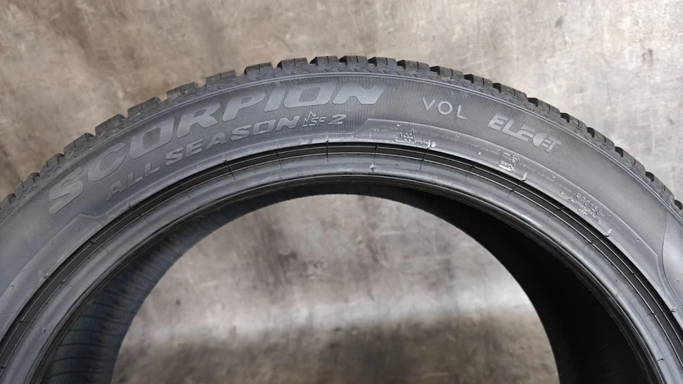 1x Pirelli Scorpion All Season SF2 235/45 R20 100H XL M+S Allwetterreifen (1942) - Bild 3 von 4
