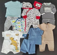 Sommerkleidungspaket Neugeborenes Baby Junge 0-3 Monate - inkl. König der Löwen & Dalmatiner