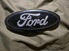 FORD BLACK & SILVER EMBLEM OVAL 9 INCH LOGO Front Grille/Tailgate Badge 2004-16 