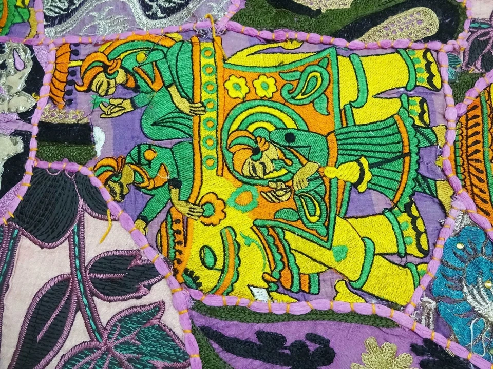 WALL HANGING ART VINTAGE ANTIQUE RUNNER HIPPY EMBROIDERED PATCHWORK TAPESTRY - Image 4 of 4