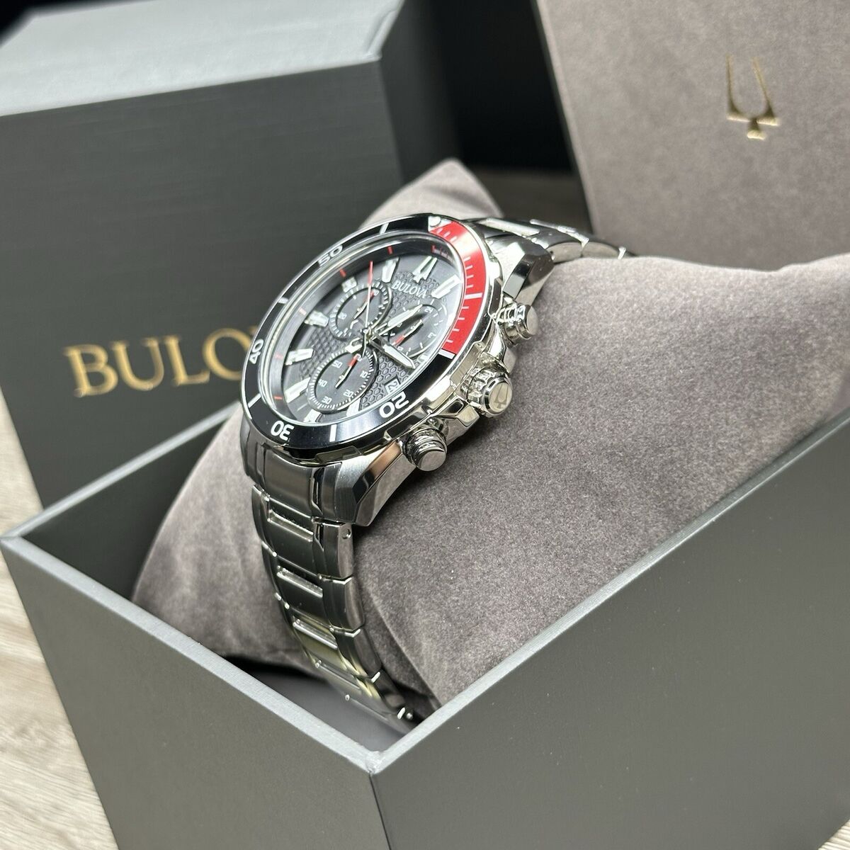 Bulova Men's Stainless Steel Chronograph Unidirectional Bulova Men's Stainless Steel Chronograph Unidirectional
