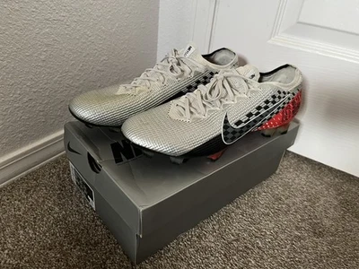 Nike Mercurial Vapor 11 FG Black Red for Sale | Authenticity