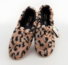 NWT TOMS Women s Alpargata Brown Doe Leopard Fleece/ Faux Fur size 7.5