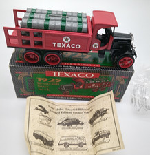 1992 Bank With Key Texaco 1925 Kenworth Stake truck 9385 Die Cast NIB