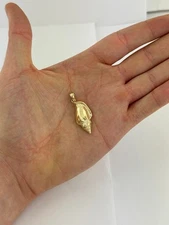 14k Yellow Gold Shell Nautical Charm Pendant