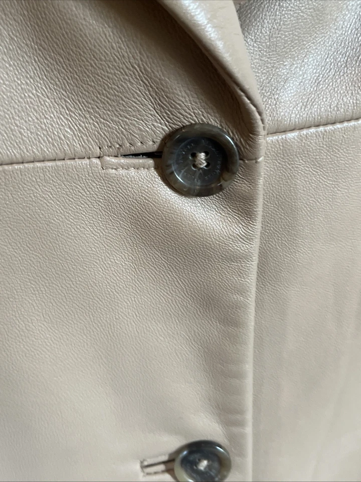 Chaqueta Abrigo Andrew Marc New York Mujer Talla M Cuero ¡Tan Suave! Beige tostado Foto 3 de 4