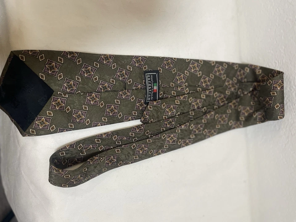 Corbata de seda Nordstrom para hombre/cosida a mano en Italia/exquisito patrón geométrico Foto 2 de 4