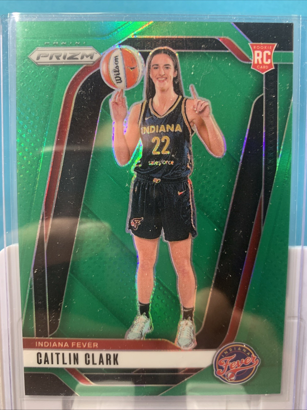 2024 PANINI PRIZM WNBA - CAITLIN CLARK #145 GREEN PRIZM ( RC)