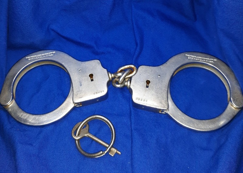 Antique Handcuffs 1920s The Peerless Handcuff Co. Springfield Massachusettes 