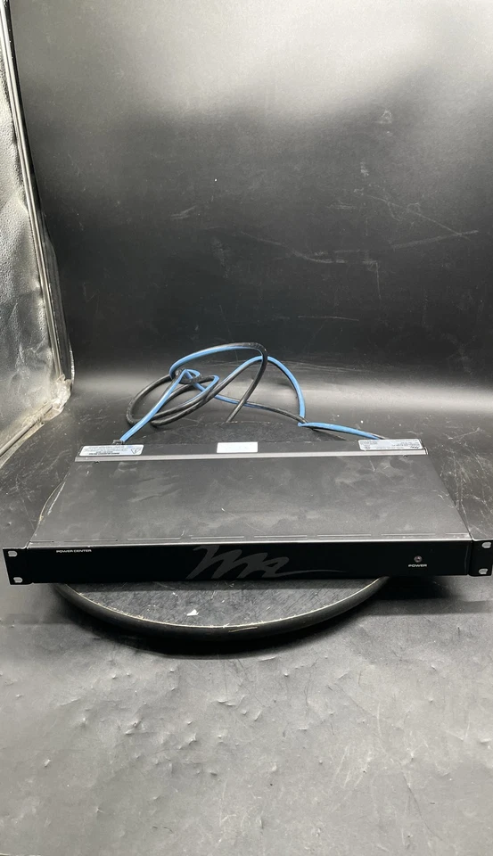 Middle Atlantic PD-815R-PL 120V 12A 60Hz Rack PDU Strip for Server Equipment - Image 2 of 4