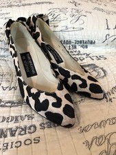 NOS 5.5 B Vintage Stuart Weitzman Pumps Mr Seymour White Black FABRIC Heels