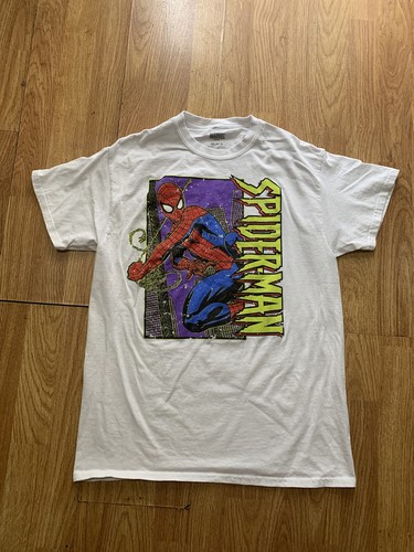 Vintage Style MARVEL COMICS Spiderman T 