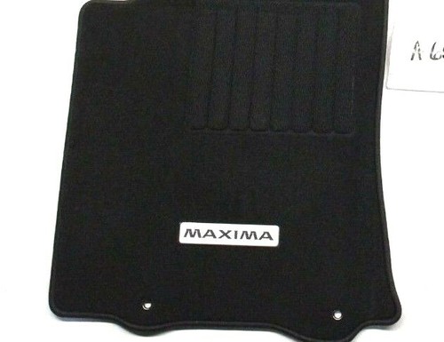 New OEM Black Floor Mats Nissan Maxima 2016-2021 Genuine 4 piece carpet Set - Picture 3 of 3