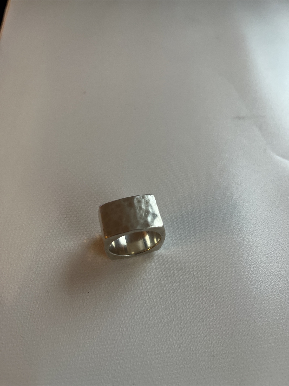 Sterling Silver Hammered Square Ring Size 6.5 - H… - image 1