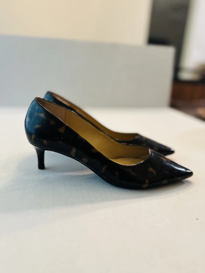 Talbots Negro y Marrón Estampado Animal Oficial Gatito Tacones Zapatos EE. UU. Talla 7.5M Foto 3 de 4