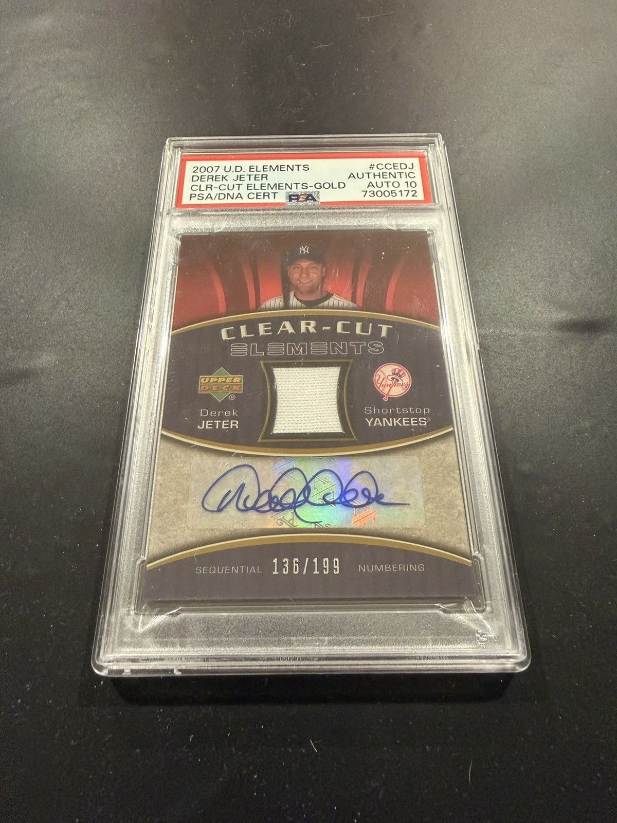2007 U.D. Elements Derek Jeter Gold Auto Patch /199 PSA AUTH PSA/DNA AUTO 10 GM