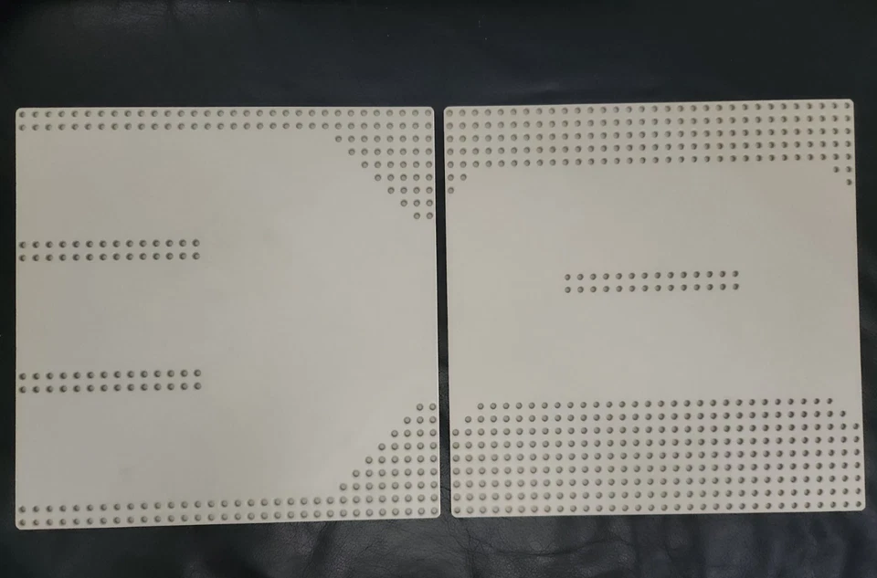 Lego Helipad Road Base Plates 32 x 32 Helicopter Vintage Light Gray Green EUC - Image 2 of 4