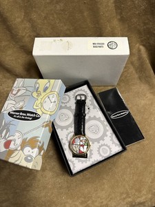 Warner Bros Bugs Bunny Watch -Exclusive Collection 1997