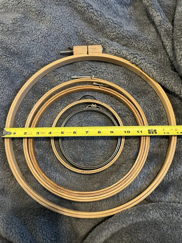 LOT of 4 Wood 1 Metal Embroidery Hoops. Some Vintage In Lot! - Image 2 of 4