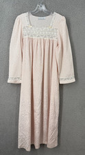 Vintage Christian Dior Pale Pink Night Gown With Lace Medium BEAUTIFUL