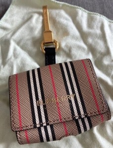 Burberry Airpod Case | eBay