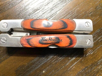 Tim Hortons Multi Tool Jack Knife EB2260