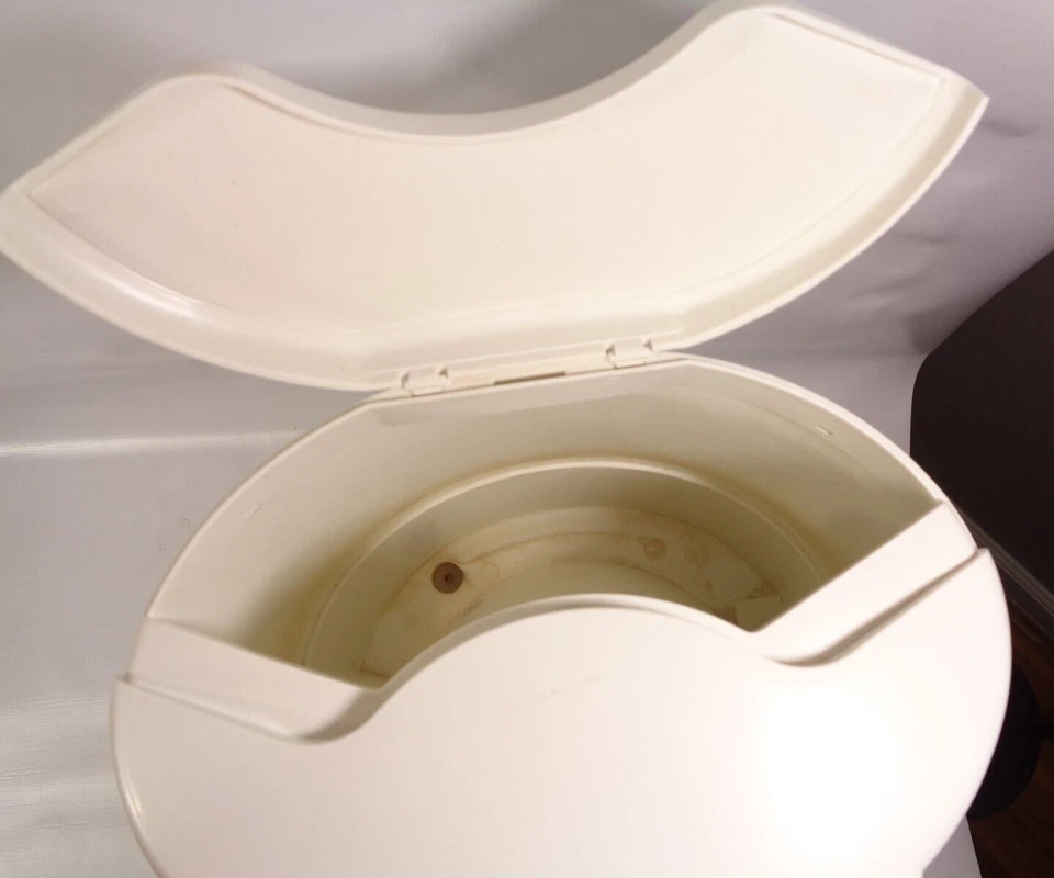 Gevalia Coffee Maker 12 Cup C-60A White Tested Working Complete - Image 4 of 4