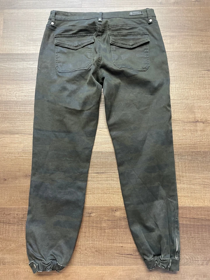 Pantalones en blanco con cremallera/puño elástico de Nueva York (29) Foto 3 de 4